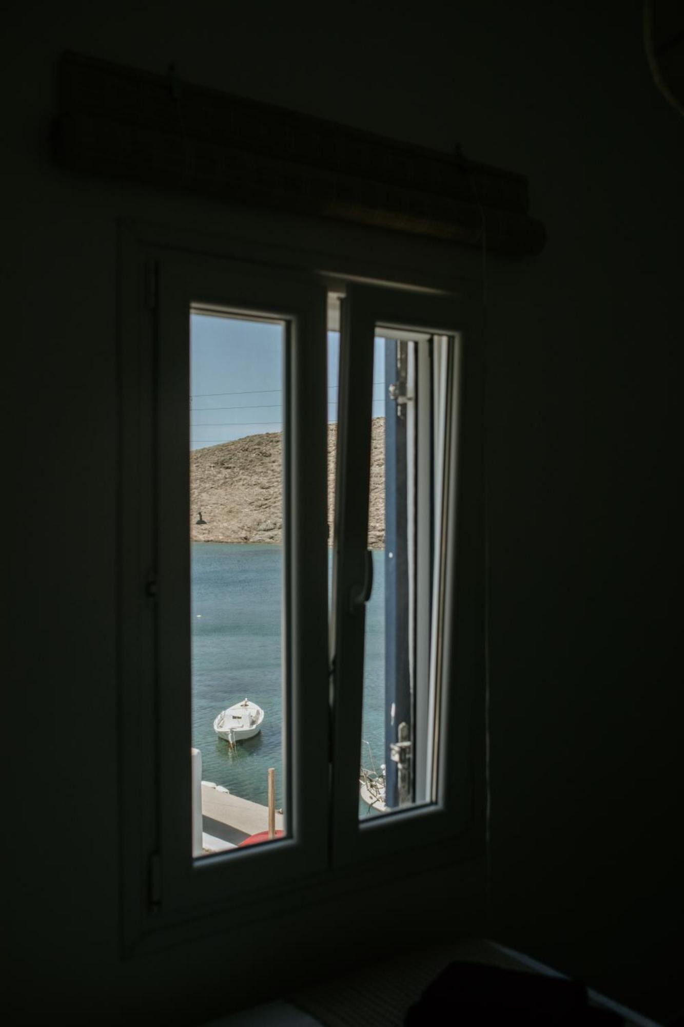 Yi & Thalassa Living By Khi Kíthnos Dış mekan fotoğraf