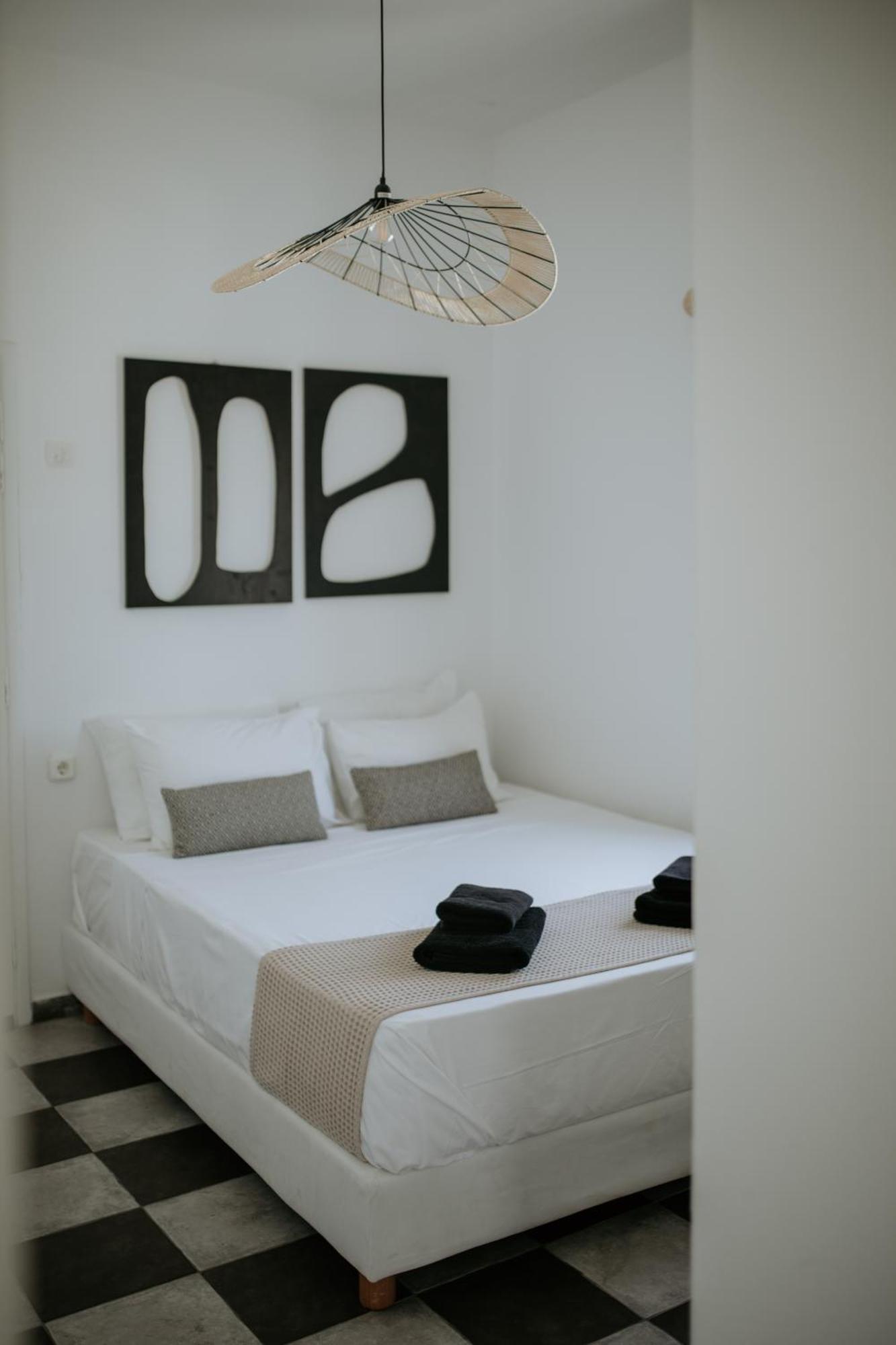 Yi & Thalassa Living By Khi Kíthnos Dış mekan fotoğraf